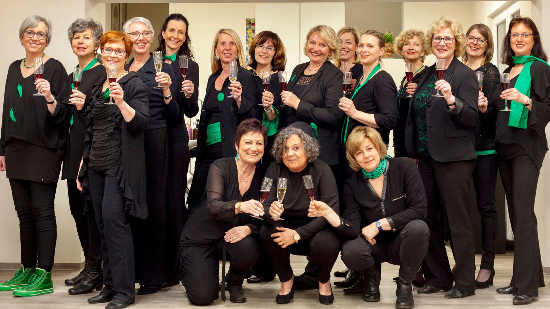 Historische Gruppenaufnahme des früher als Chorale Feminale auftretenden Ensembles